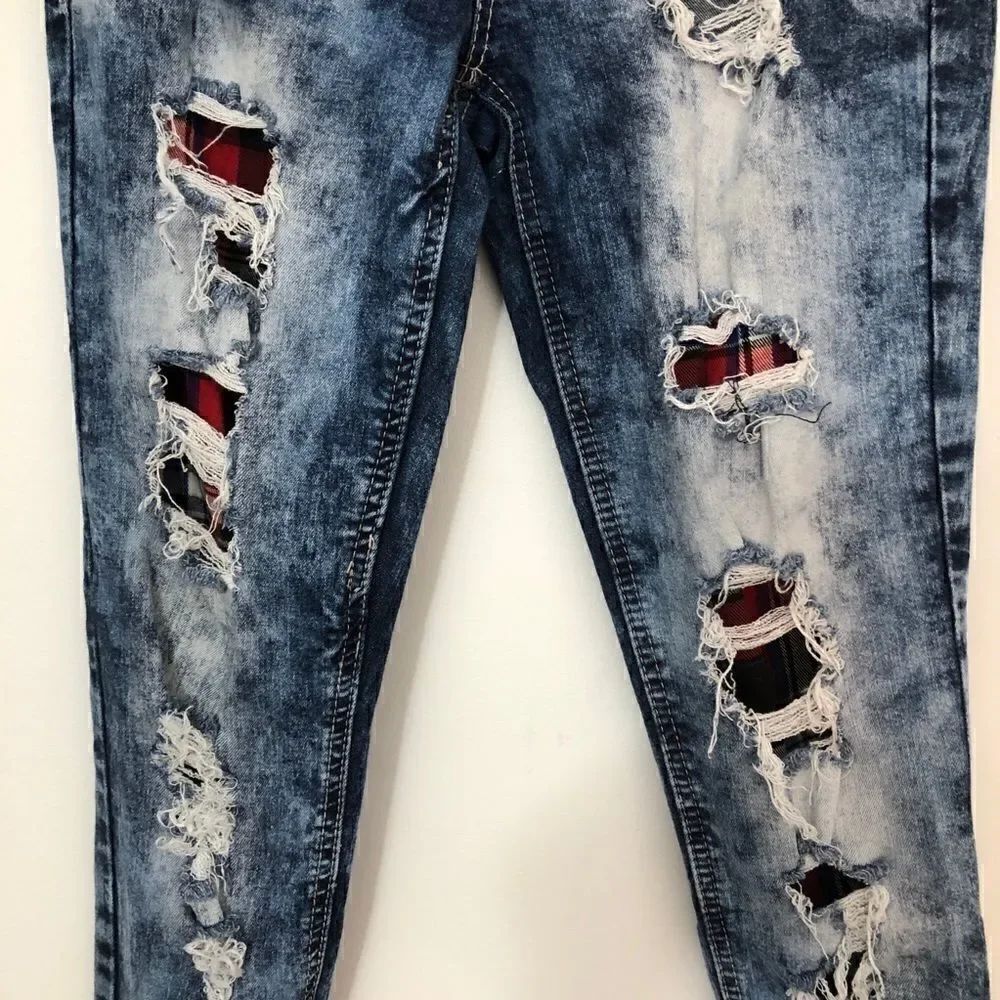 Premier Size 1/2 Distressed Jeans! - Picture 5 of 11